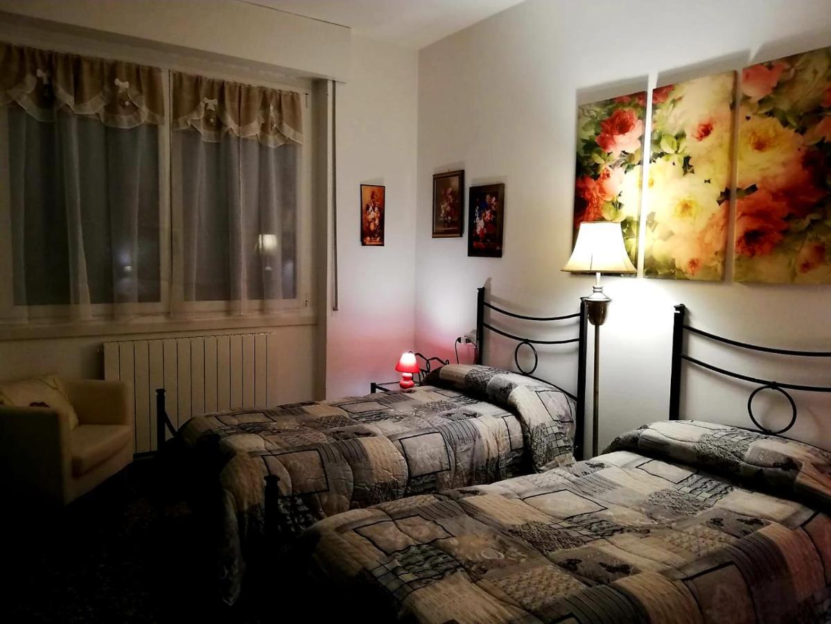 B&B Rosa Samarate Zewnętrze zdjęcie